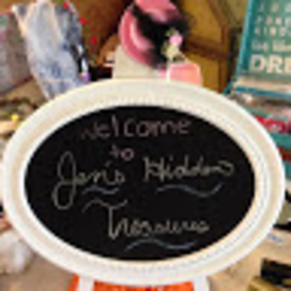 Meet your Posher, Jennifer